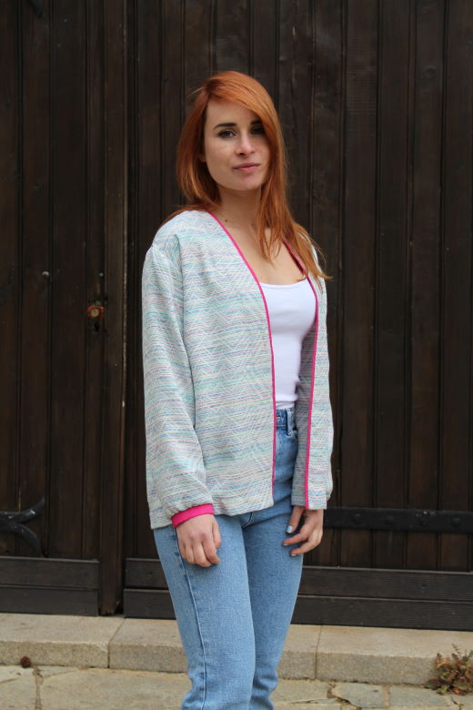 2022-04/gilet-bleu-pale-couleurs-printemps-ample-made-in-france-julie-laurent-1-