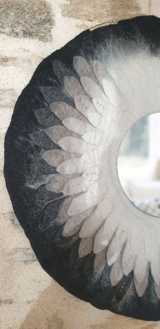 2024-11/1732201086_miroir-laine-feutre-julie-laurent-decoration-fabrication-francaise-2-