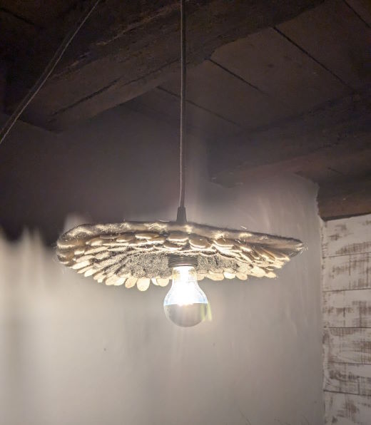 2024-11/lampe-luminaire-plafonnier-en-laine-plume-julie-laurent-fabrication-francaise-5-